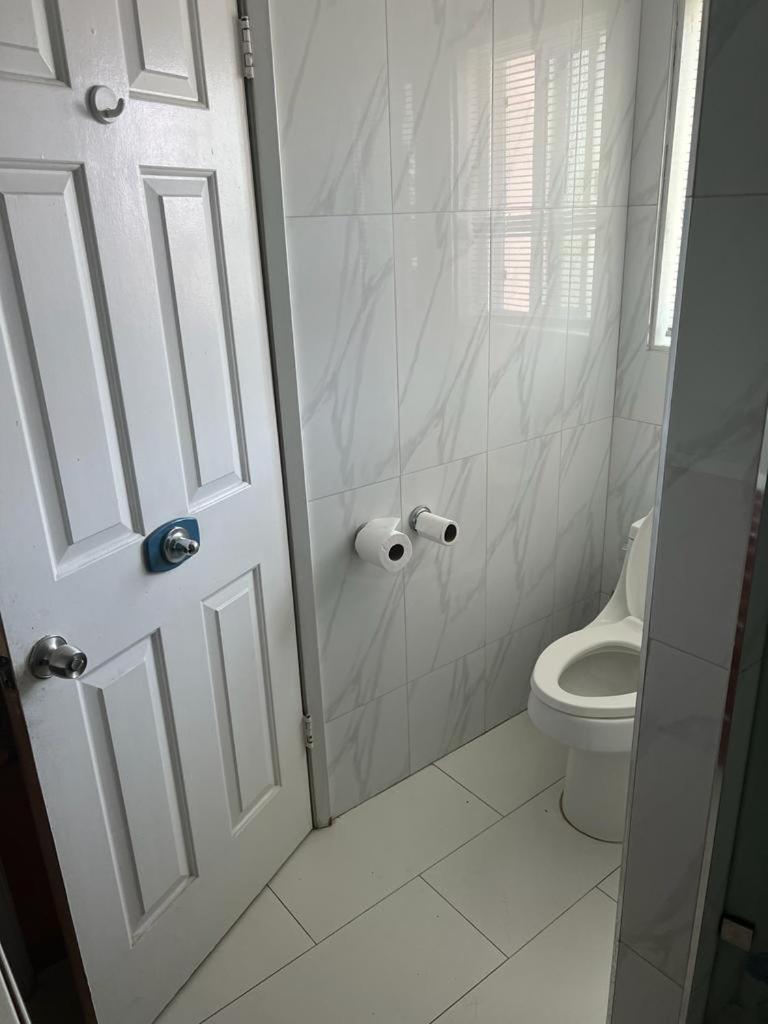 Zen Home سانتا أنا، كاليفورنيا المظهر الخارجي الصورة